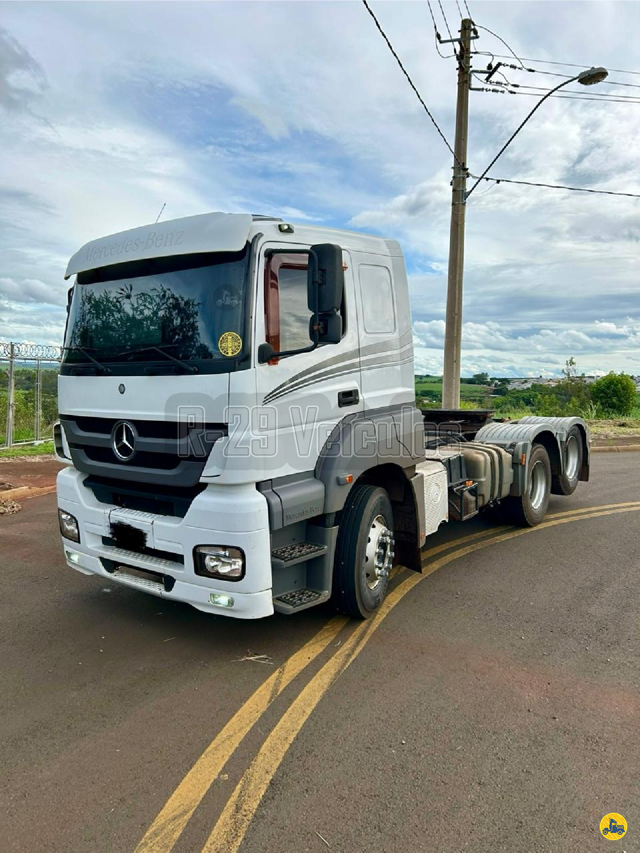 CAMINHAO MERCEDES-BENZ MB 2536 Cavalo Mecânico Cavalo 6x2 R29 Caminhões IRACEMAPOLIS SÃO PAULO SP